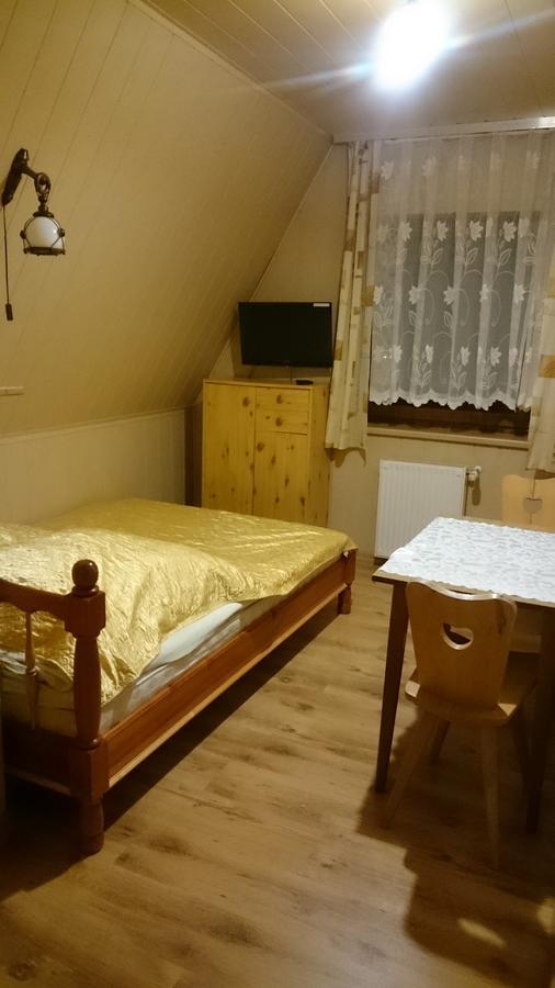 Pokoje Goscinne Pod Grapa Закопане Стая снимка